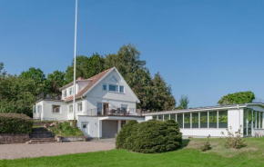 Lovely Home In Båstad With Sauna in Båstad